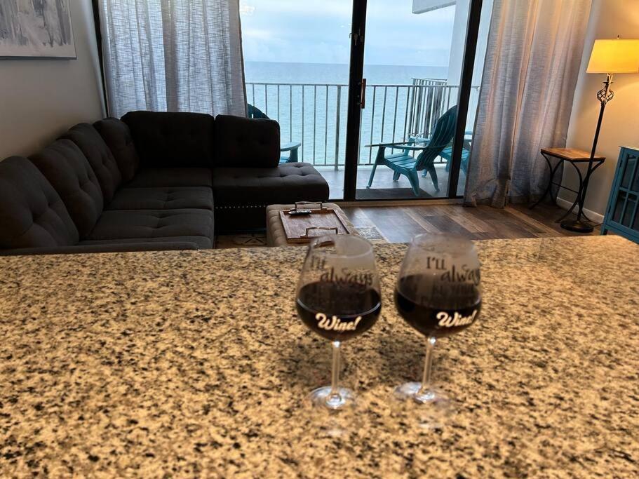 On The Sand Beachfront Condo, Newly Renovated Myrtle Beach Exterior photo